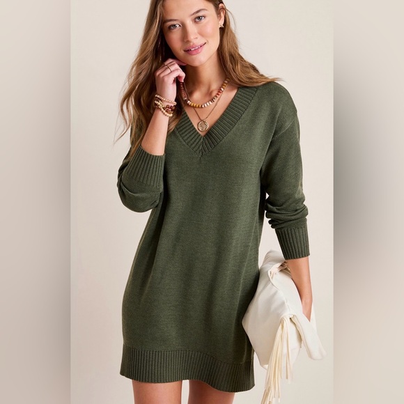 Old Navy Forest Green Long Sleeve Sweater Dress L NWOT - Picture 3 of 12